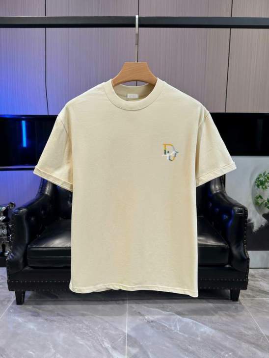 Picture of Dior T Shirts Short _SKUDiorS-XLxetr25015611